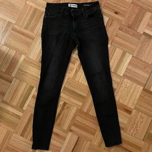 Like new DL1961 Emma black faded jeans sz 26